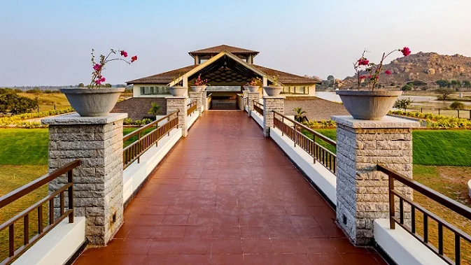 Shathayu Ayurveda Retreat-View-2