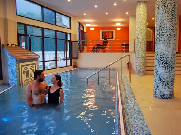 HOT SPRING – HEALTH CARE-Image13