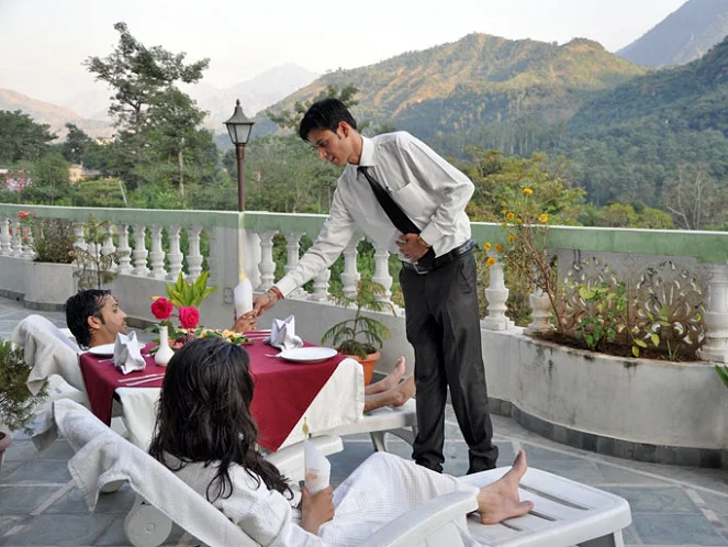 HOT SPRING – HEALTH CARE-Image12