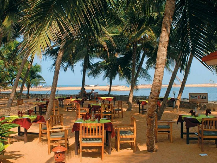 Beach and Lake Ayurvedic Resort-Image15