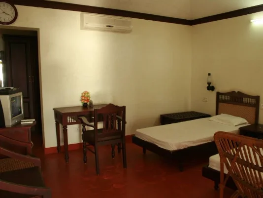 Dhathri Water Front Treatment Center-View-5