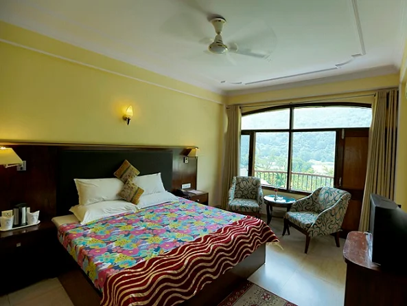 room-image